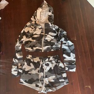 Fashionova cropped loungewear set